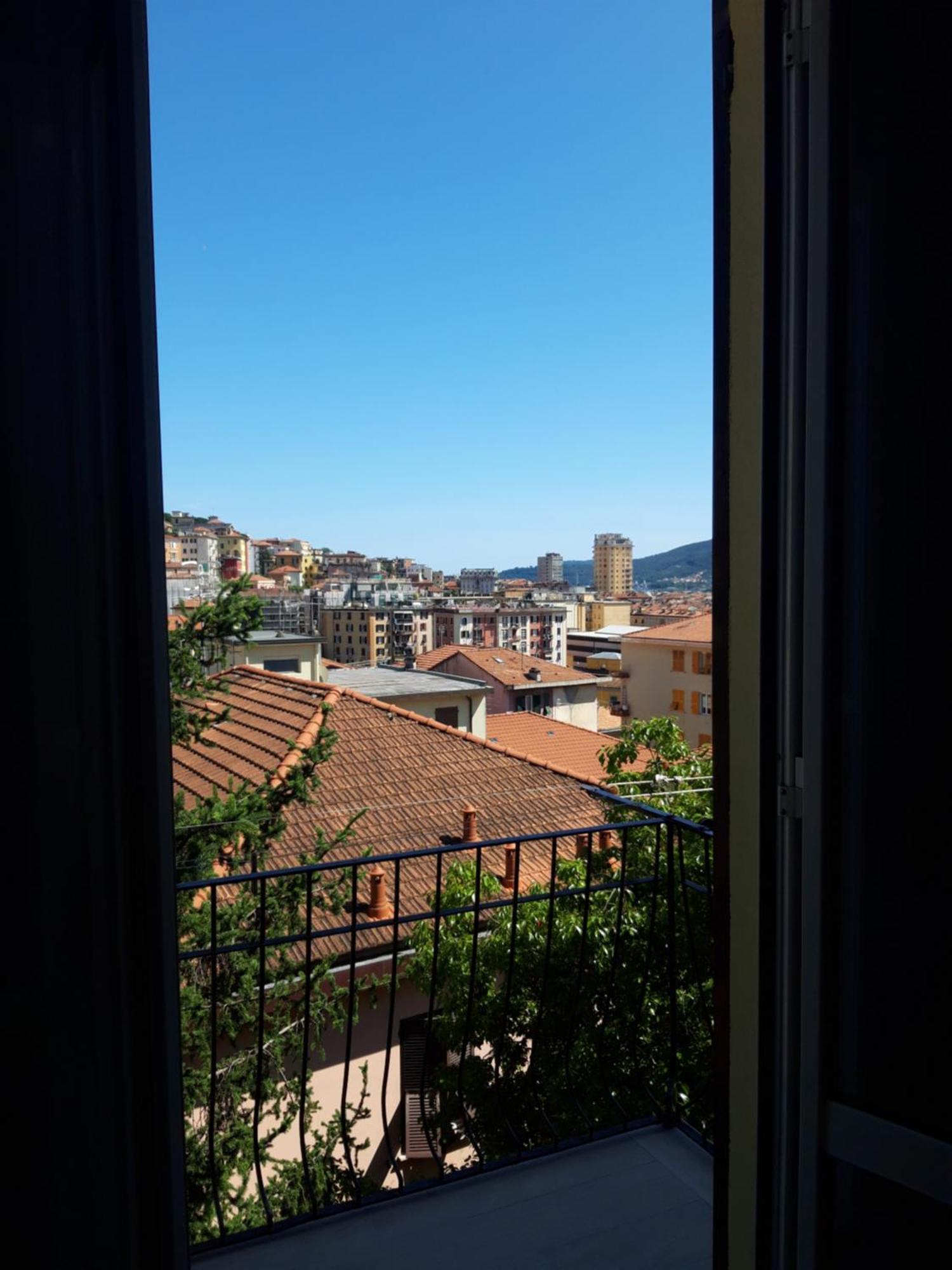 Ferienwohnung La Mimosa Di Andrea La Spezia Exterior foto