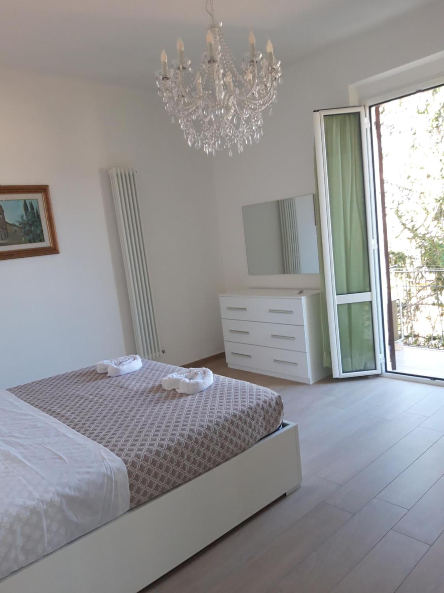 Ferienwohnung La Mimosa Di Andrea La Spezia Exterior foto